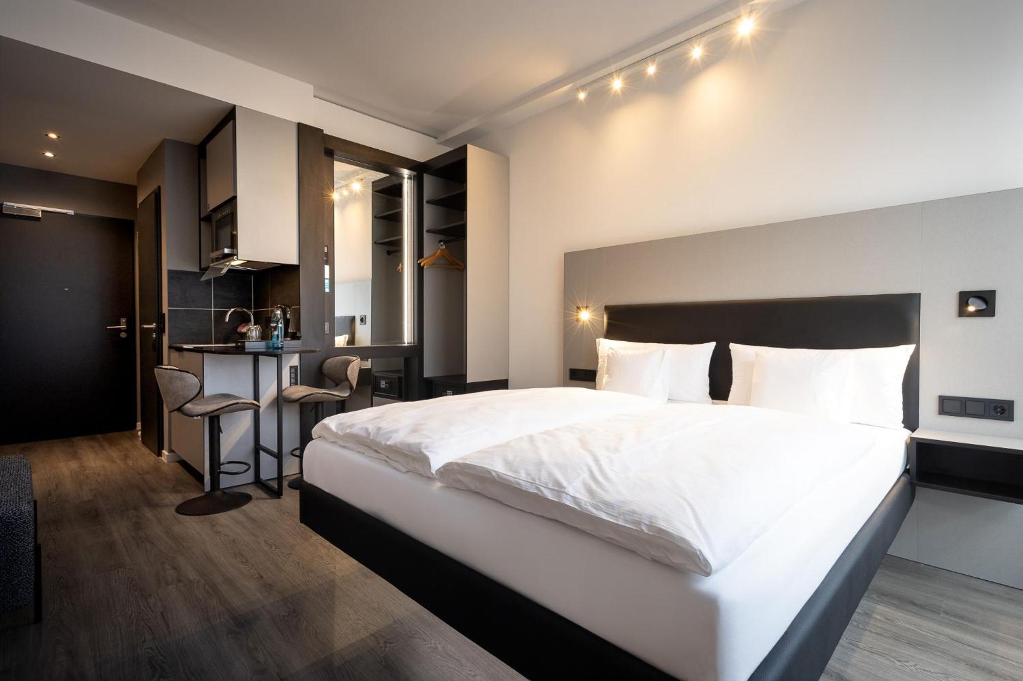 Ginn Apartment-Hotel Stuttgart-Esslingen Esslingen am Neckar Dış mekan fotoğraf